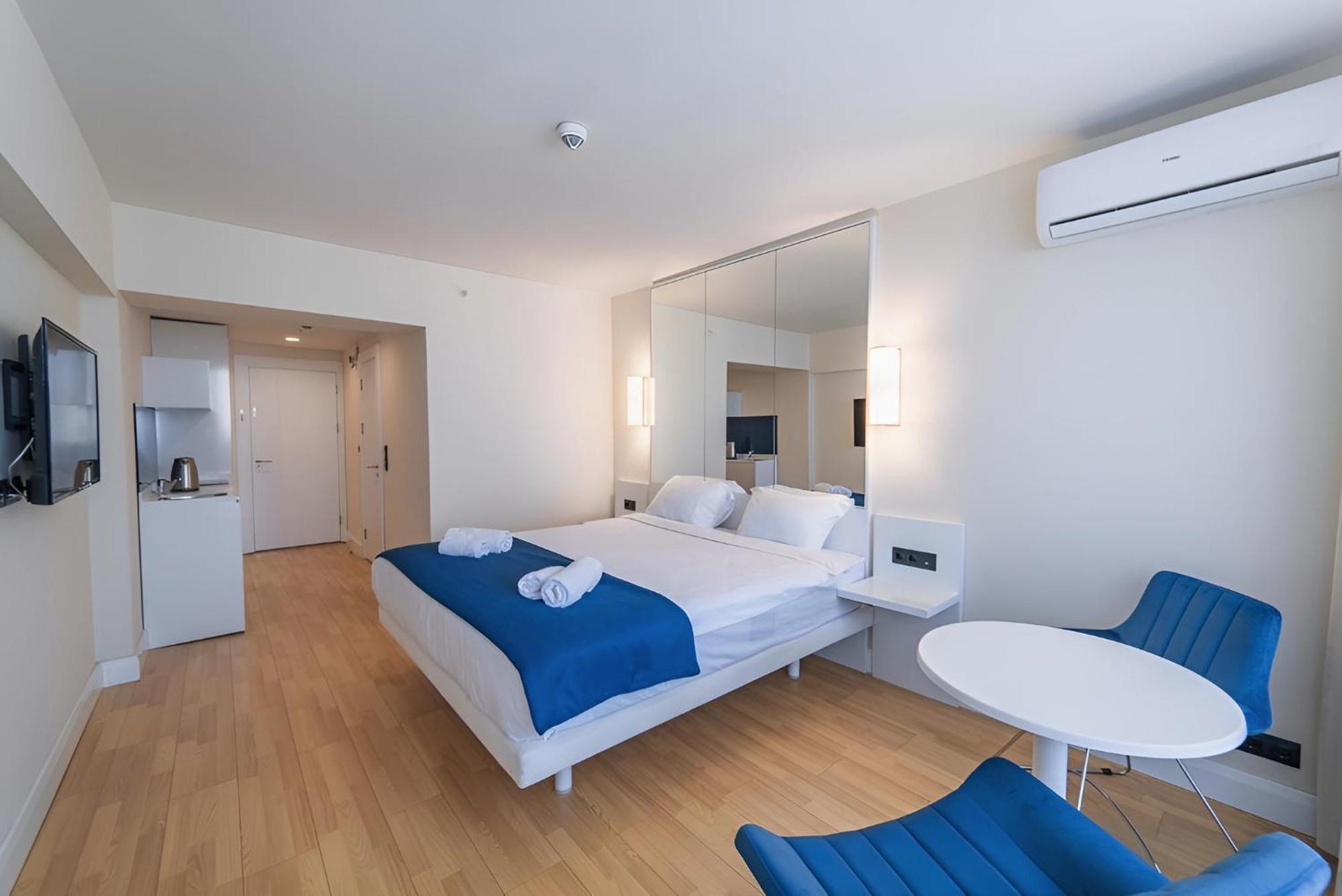 Orbi City Hotel Батуми Экстерьер фото