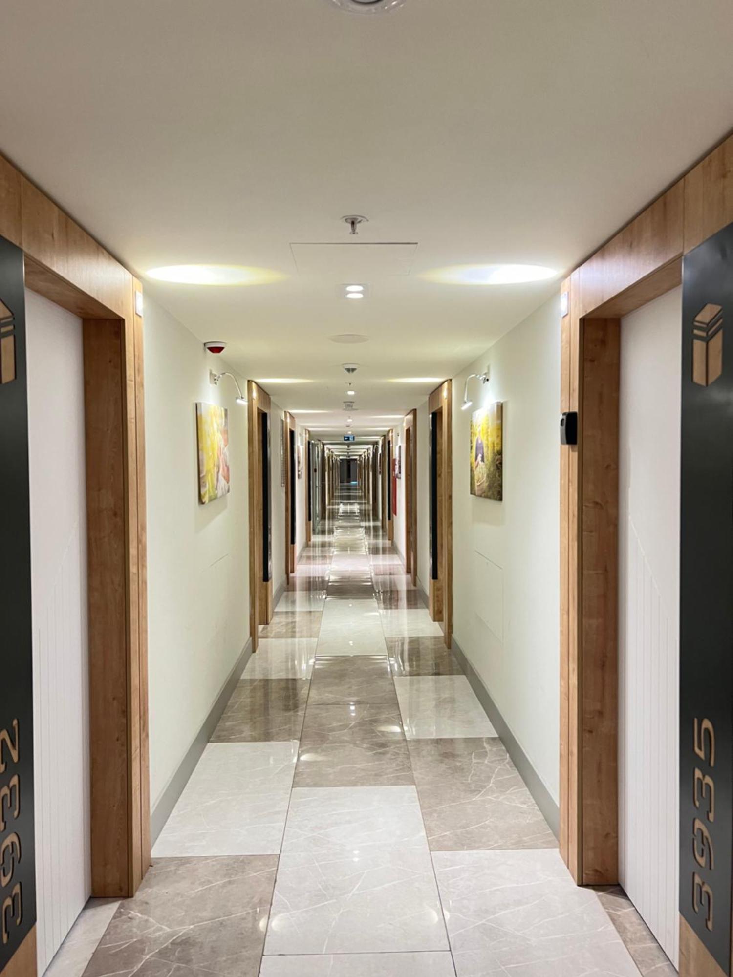 Orbi City Hotel Батуми Экстерьер фото