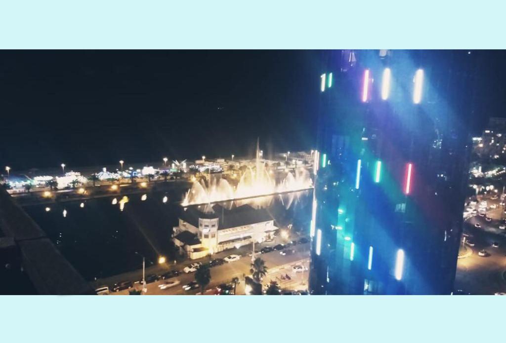 Orbi City Hotel Батуми Экстерьер фото
