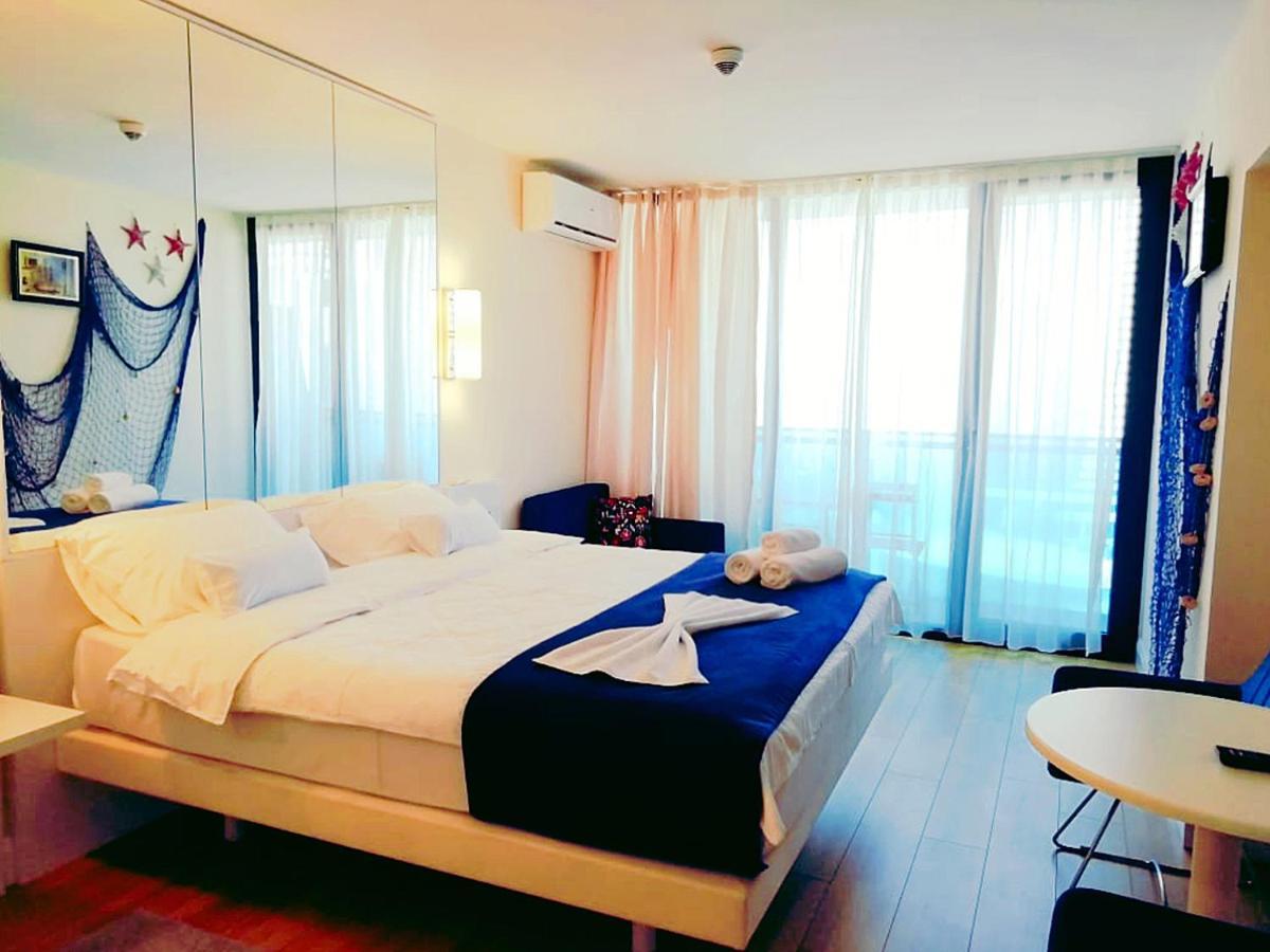 Orbi City Hotel Батуми Экстерьер фото